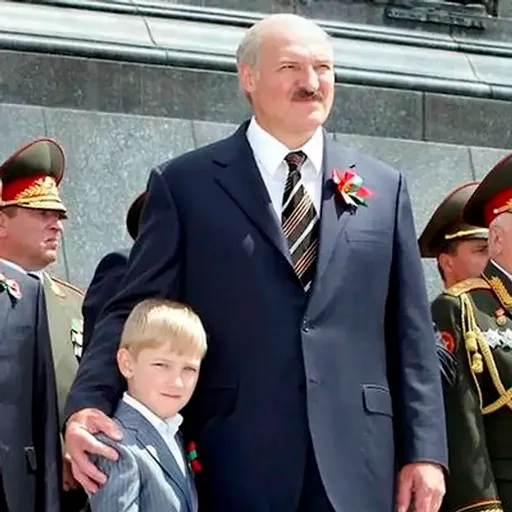 Якорь мне в глотку